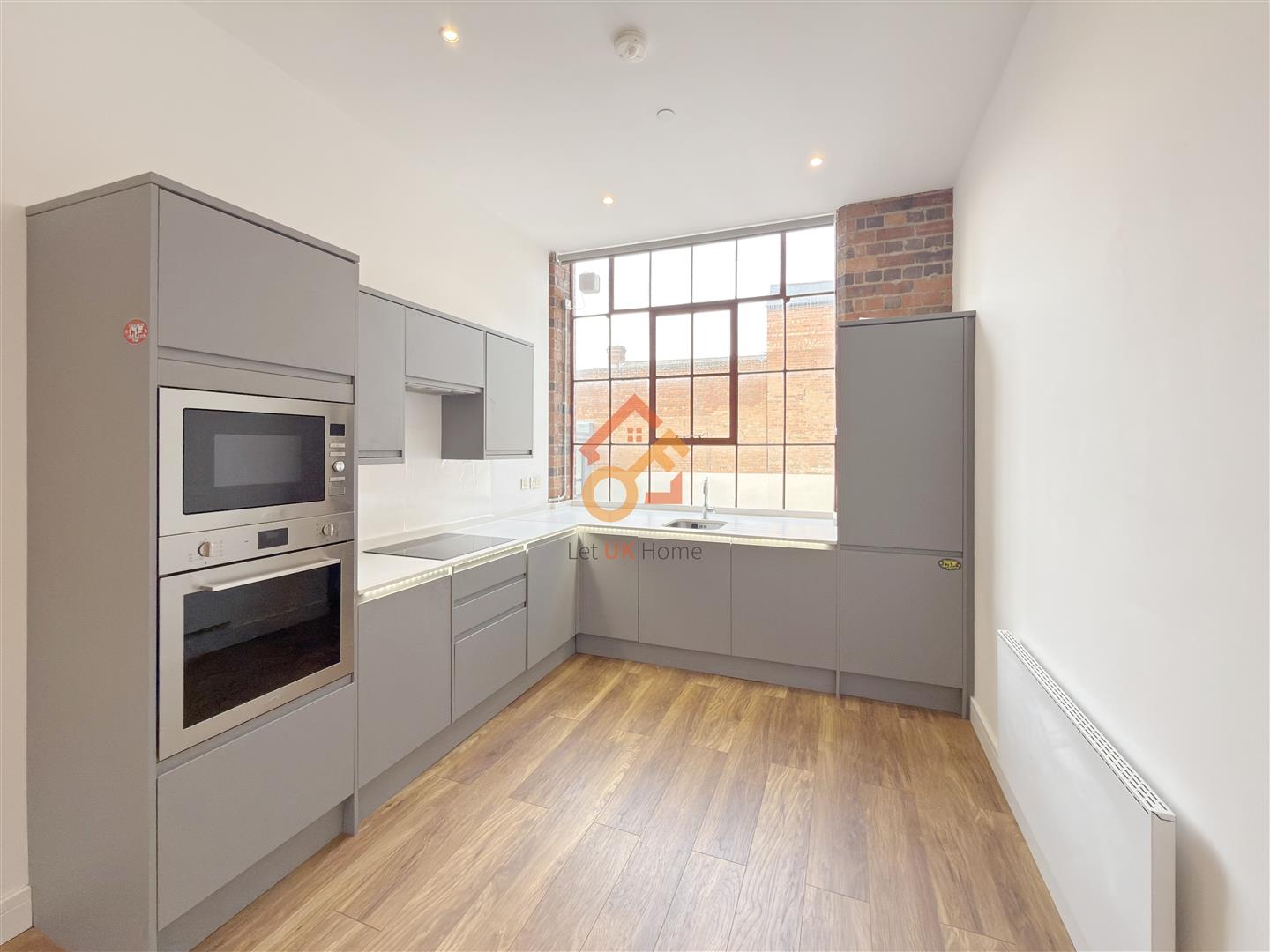 Flat Vittoria Street in Birmingham