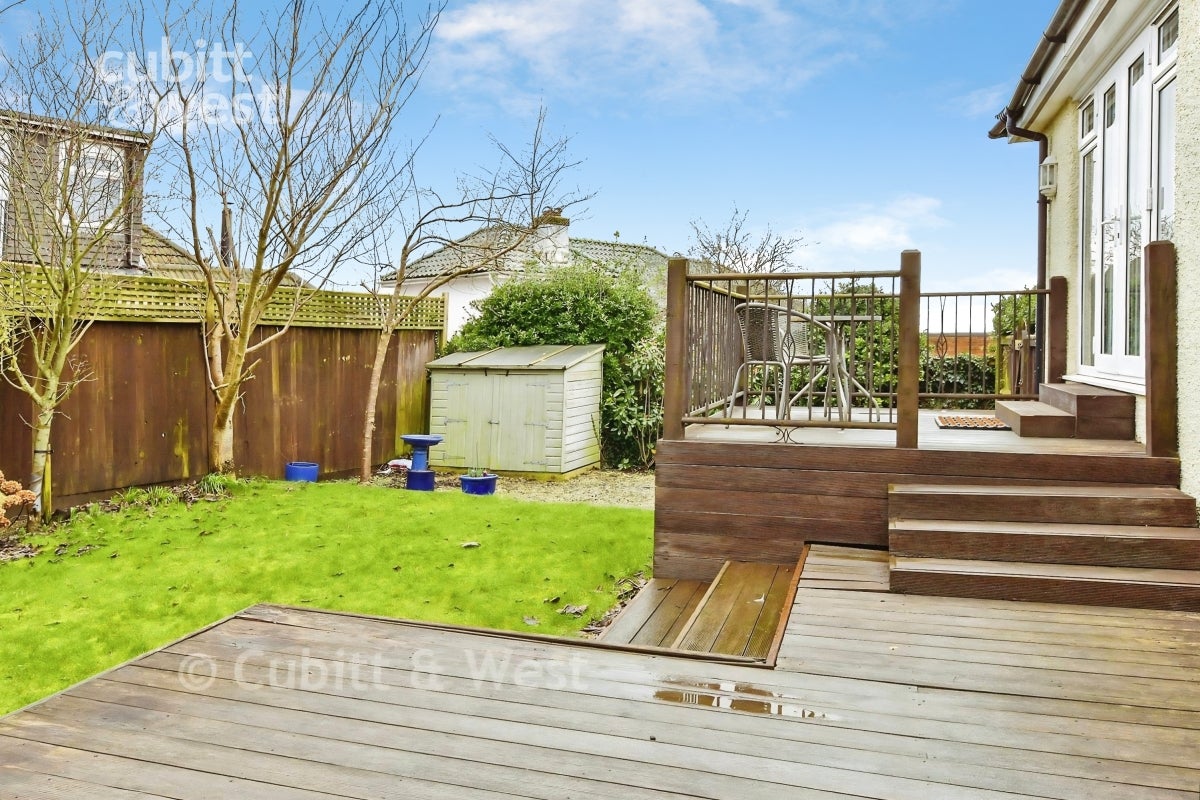 House Hind Close in Folkestone and Hythe District