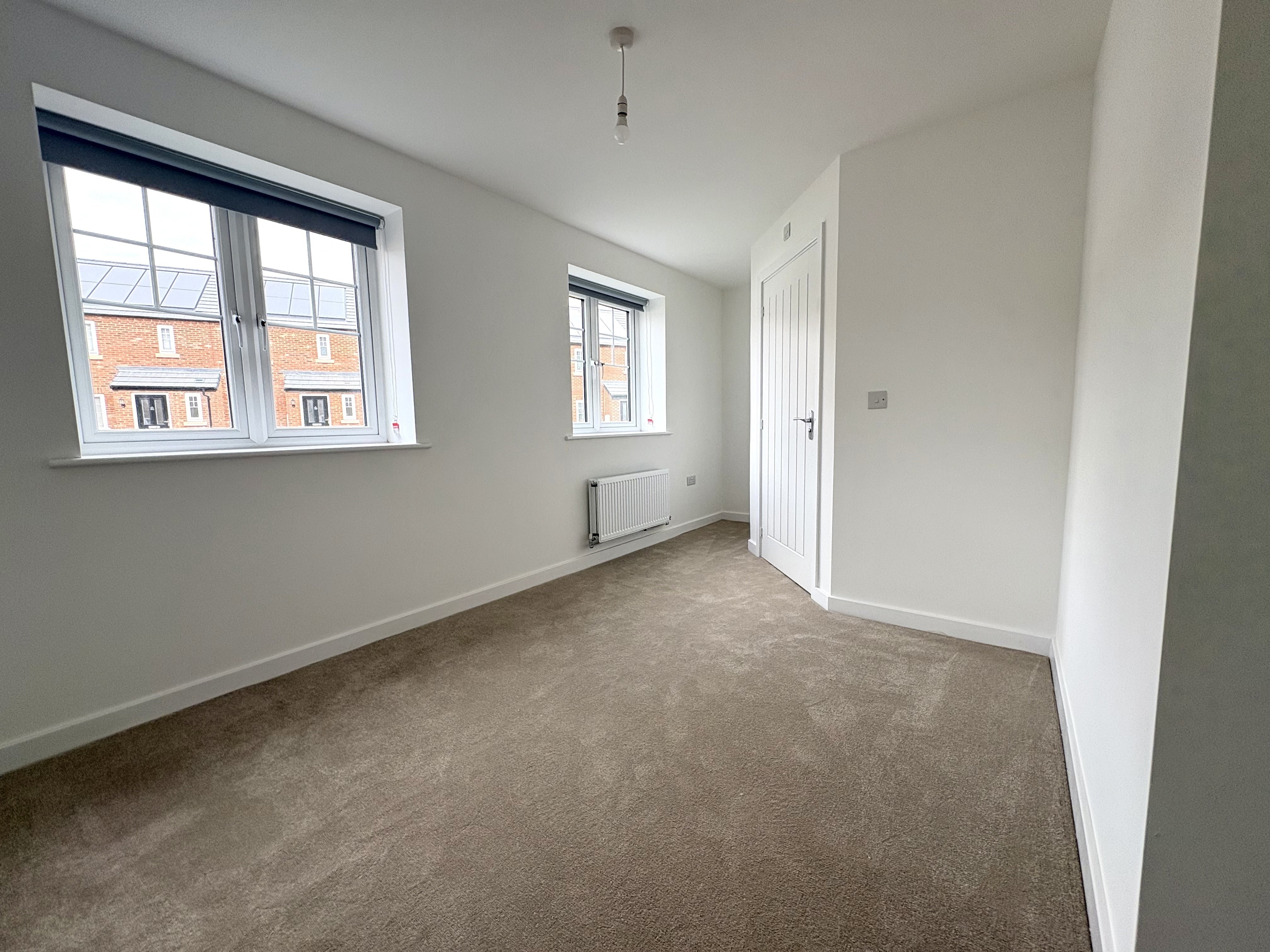 Flat David Longhurst Way in York
