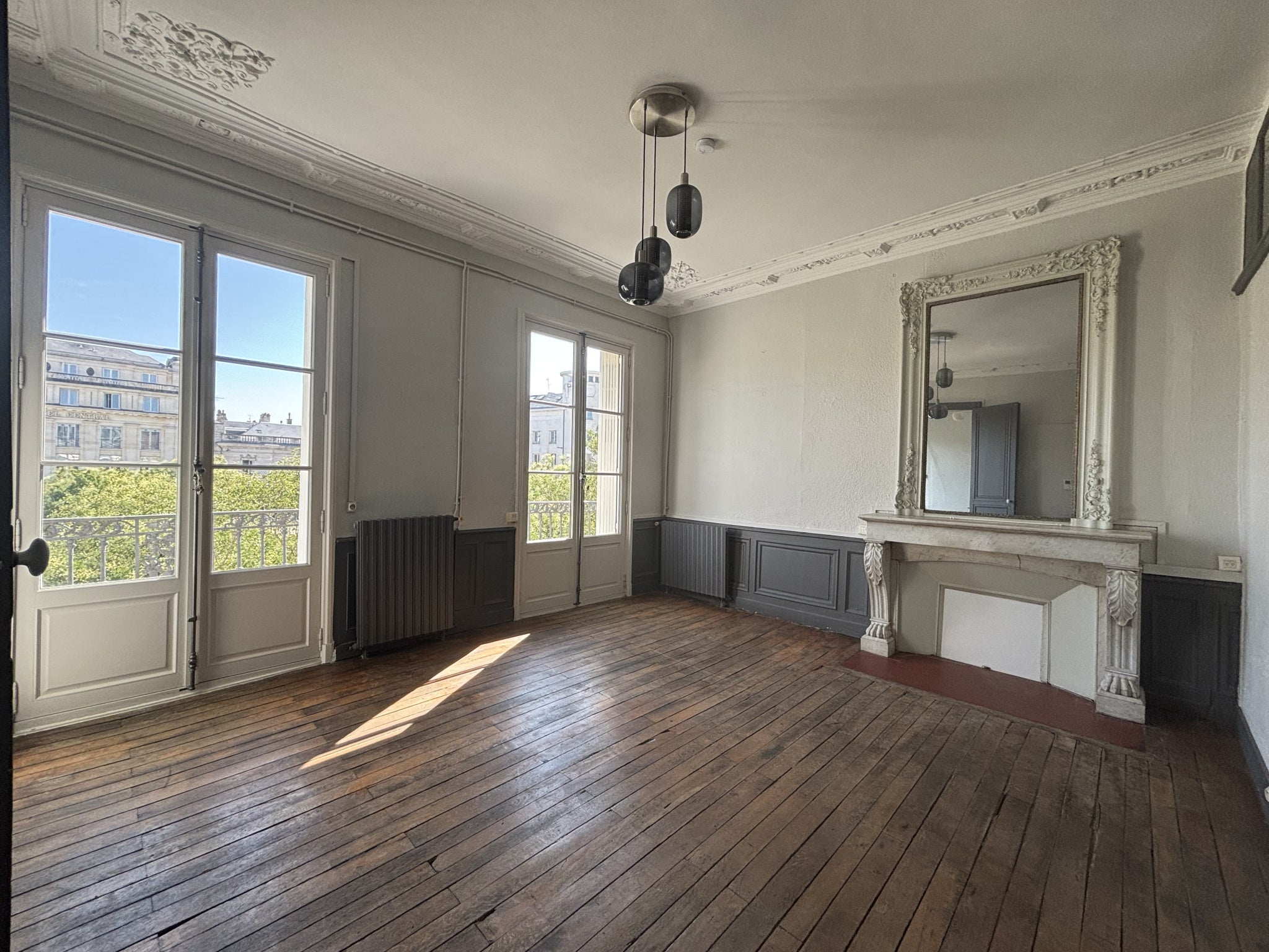 Flat Place du Maréchal Leclerc in Poitiers
