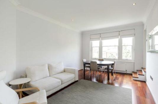 Flat Sussex Gardens in City of Westminster