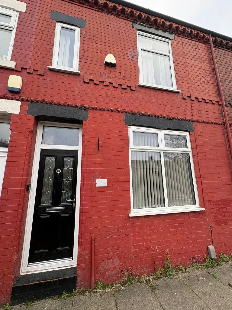 House Littlewood Street in Salford