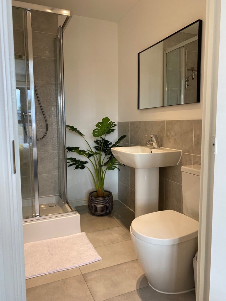 Room Norman Lane in Ebbsfleet Garden City