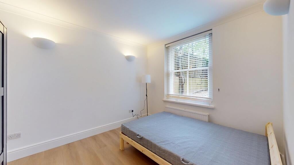 Flat Cloudesley Place in Greater London