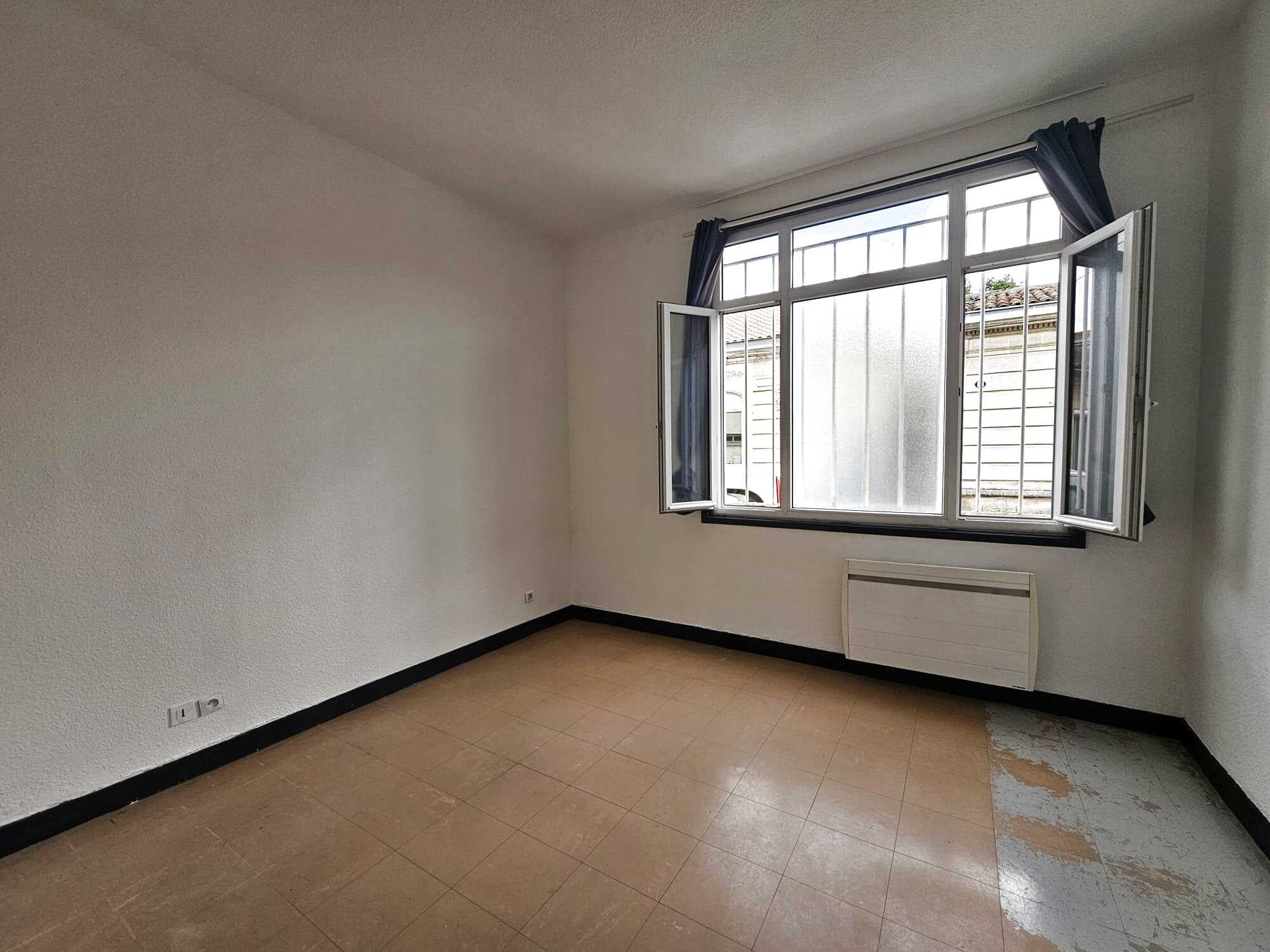 Flat Rue Armand Fallières in Talence