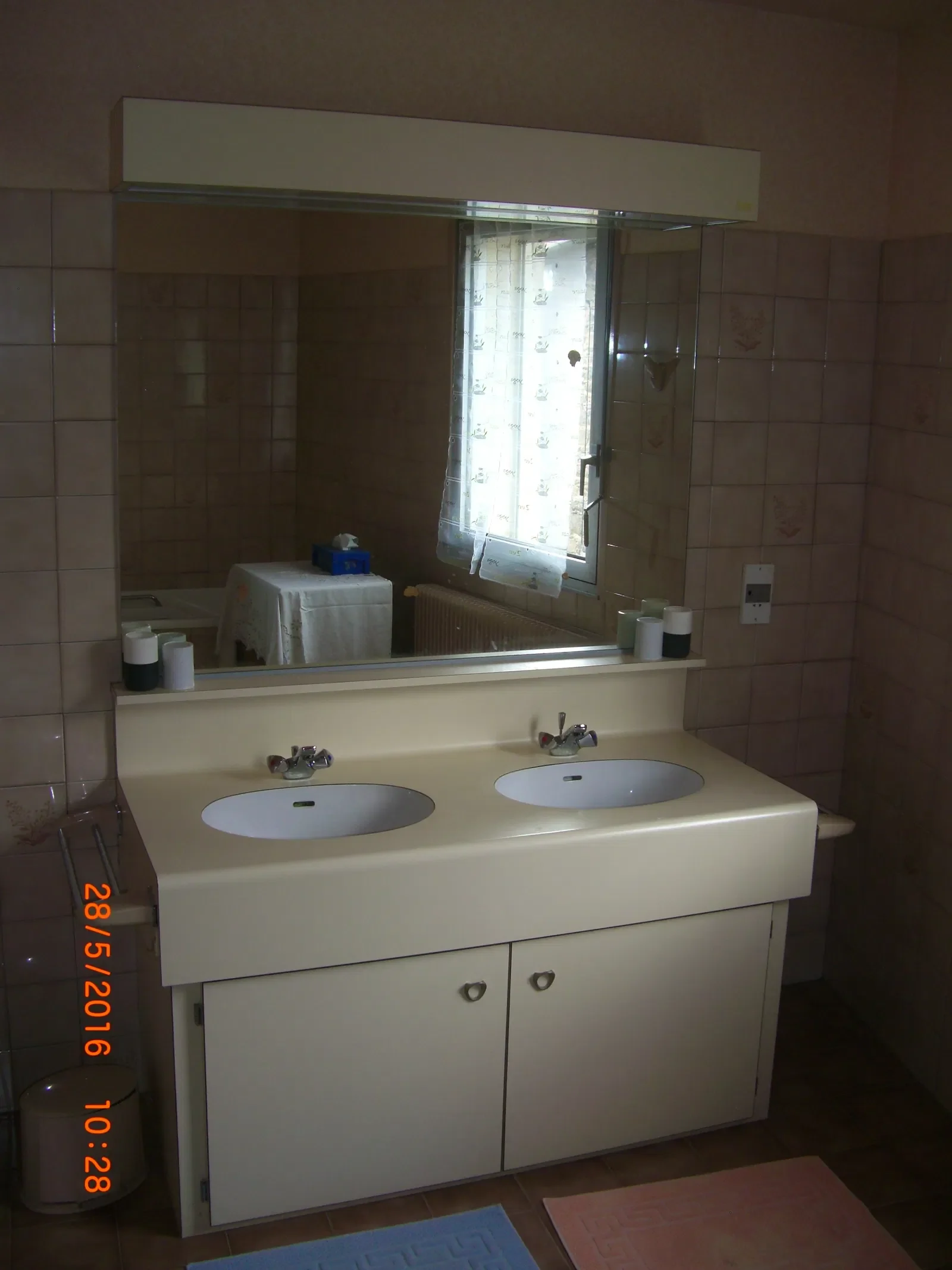 Room Chemin de la Maître in Violay