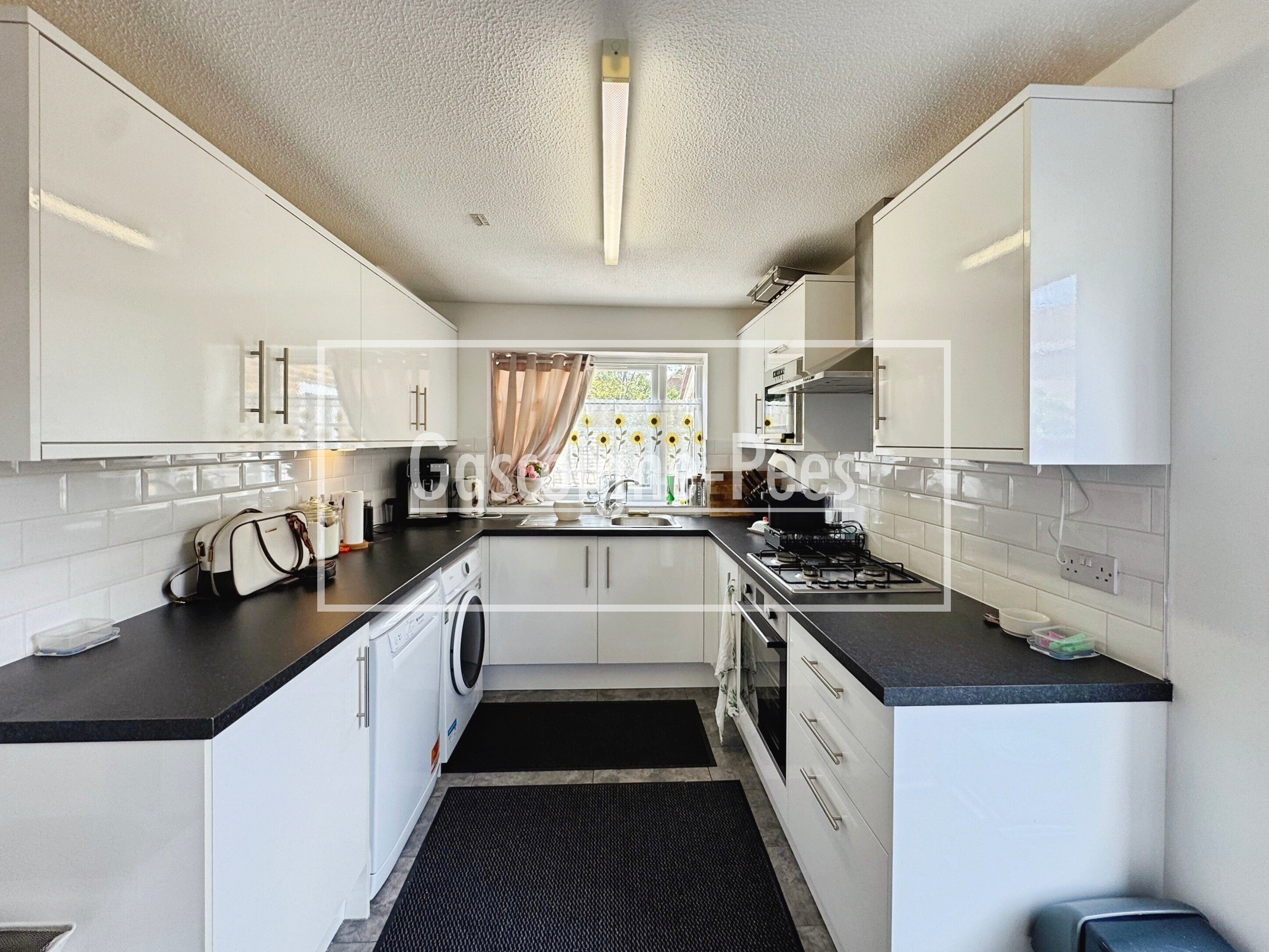 House Myrtle Close in Surrey Heath