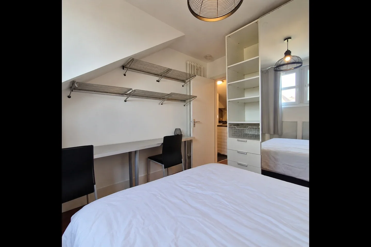 Flat Upper Clapton Road in Greater London