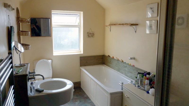 Room Duke Street in Royal Leamington Spa