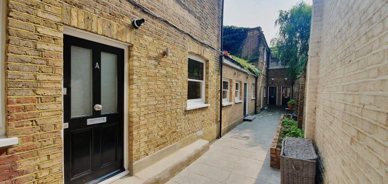 Flat Courtauld Road in Greater London