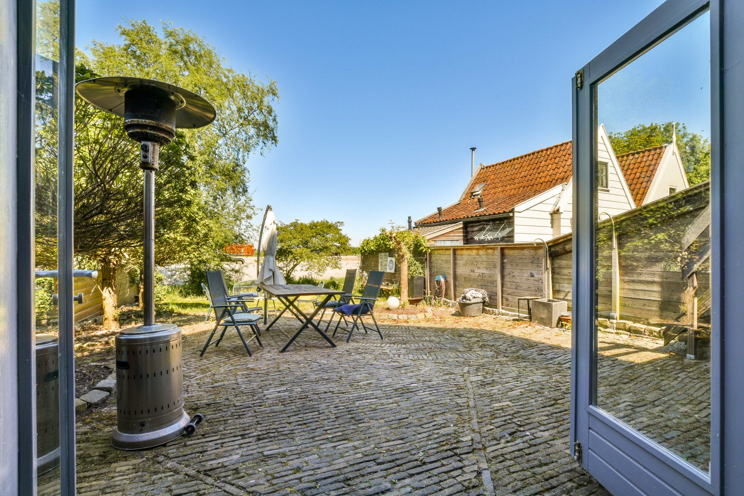Twee-onder-één-kap te koop: Durgerdammerdijk 133, Amsterdam