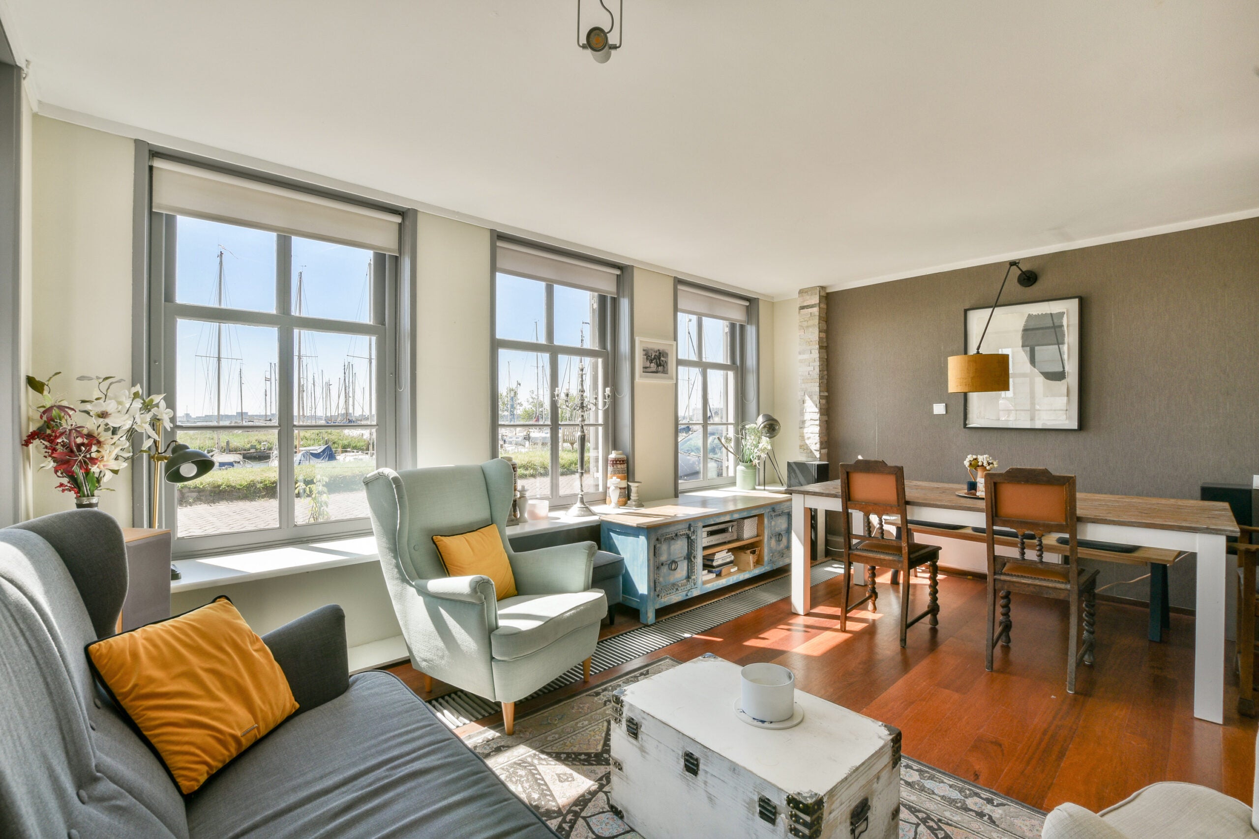 Twee-onder-één-kap te koop: Durgerdammerdijk 133, Amsterdam