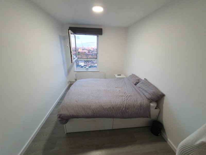 Room Bowyer Street in Greater London