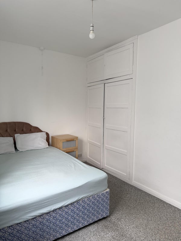 Room Corwen Crescent in Cardiff
