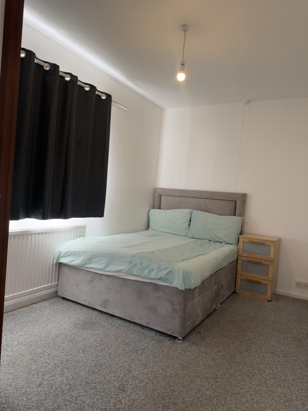 Room Corwen Crescent in Cardiff