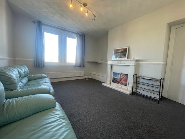 Flat Hilton Road in Aberdeen City