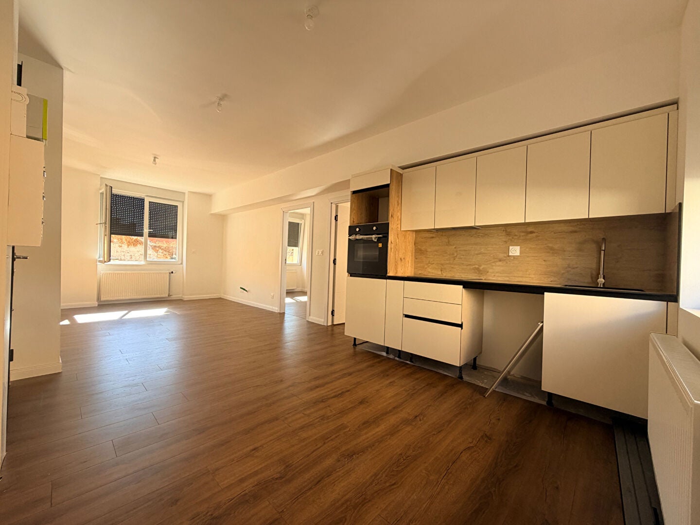 Flat Rue Guillaume Apollinaire in Montceau-les-Mines