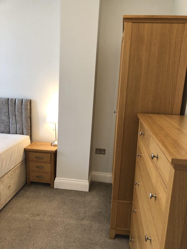 Room Bollo Bridge Road in Greater London