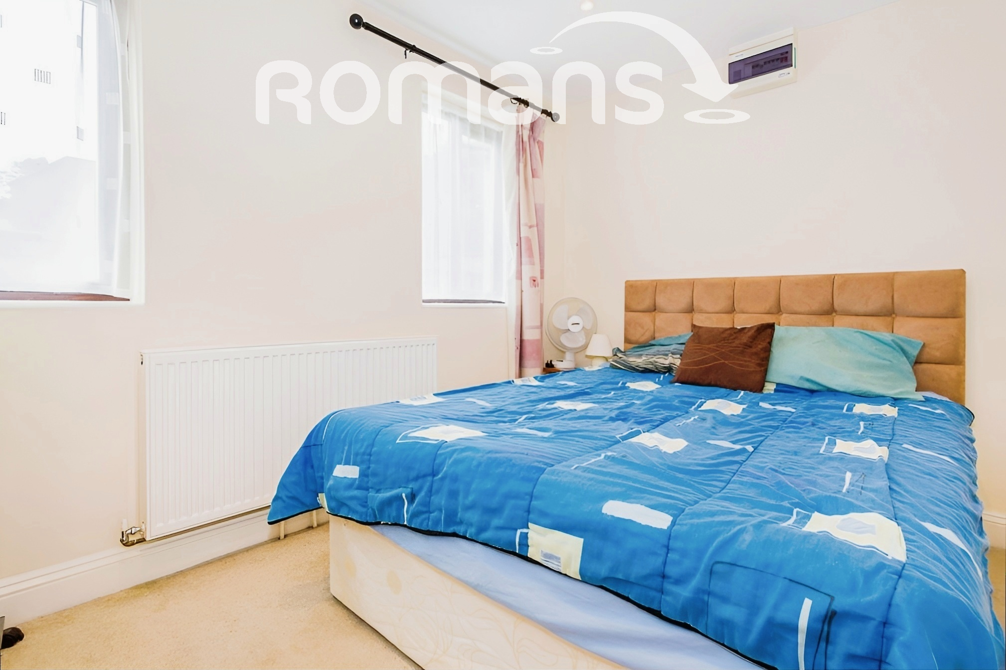 Flat Crossborough Gardens in Basingstoke and Deane
