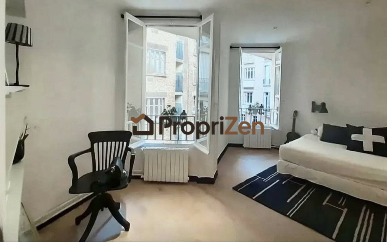 Chambre Rue de Grenelle à Paris