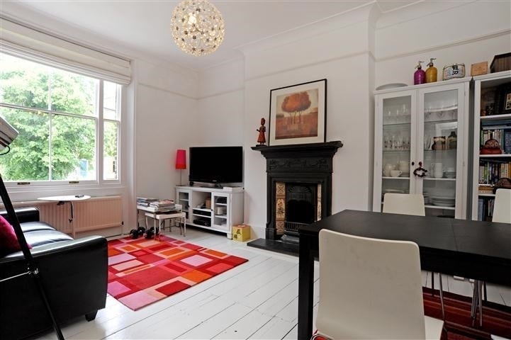 Flat Granville Park in Greater London