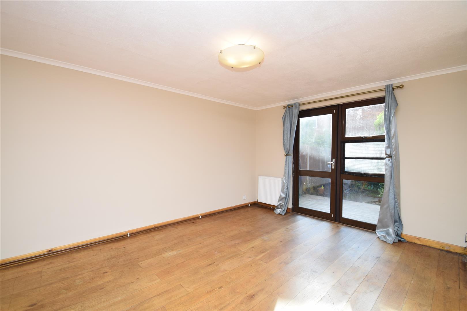 House Hawes Close in Greater London