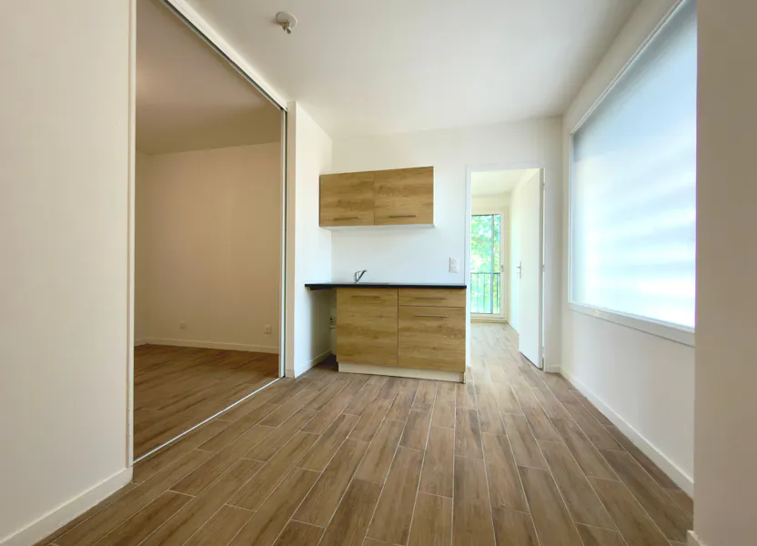 Flat Rue Paul Éluard in Saint-Denis