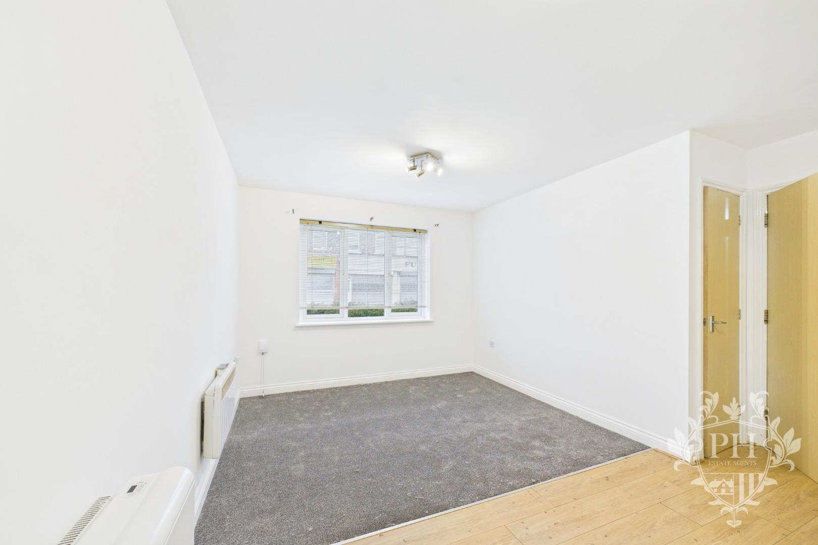 Flat Broadway West in Redcar