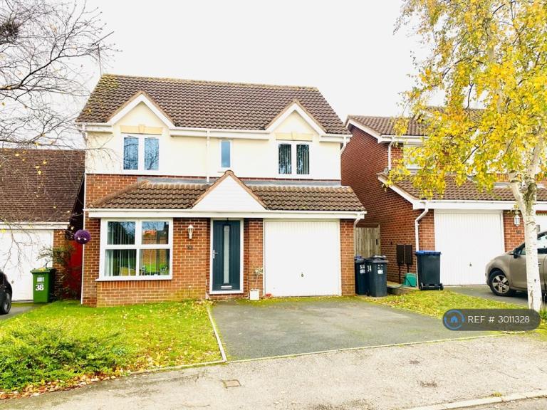 House Lady Grey Avenue in Warwick