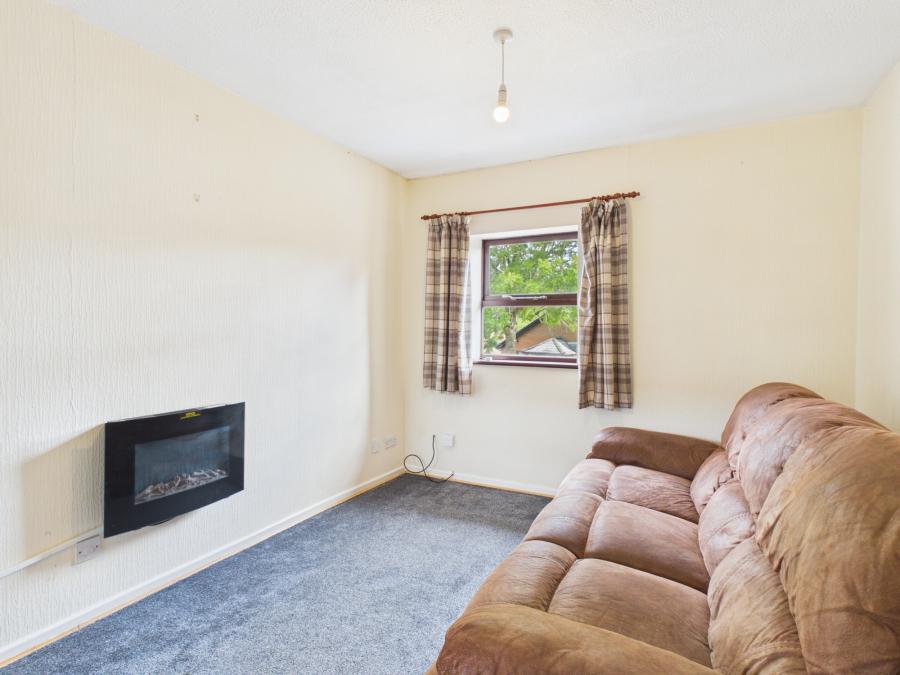 Flat Maryfield Walk in Stoke-on-Trent
