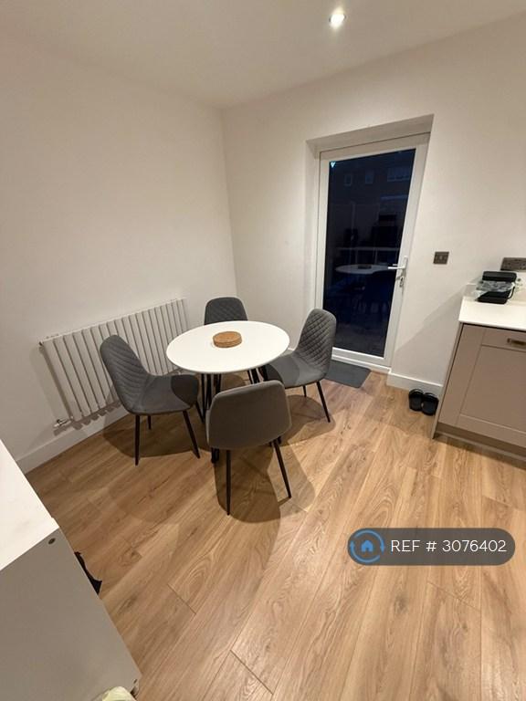 House Holman Crescent in Colchester