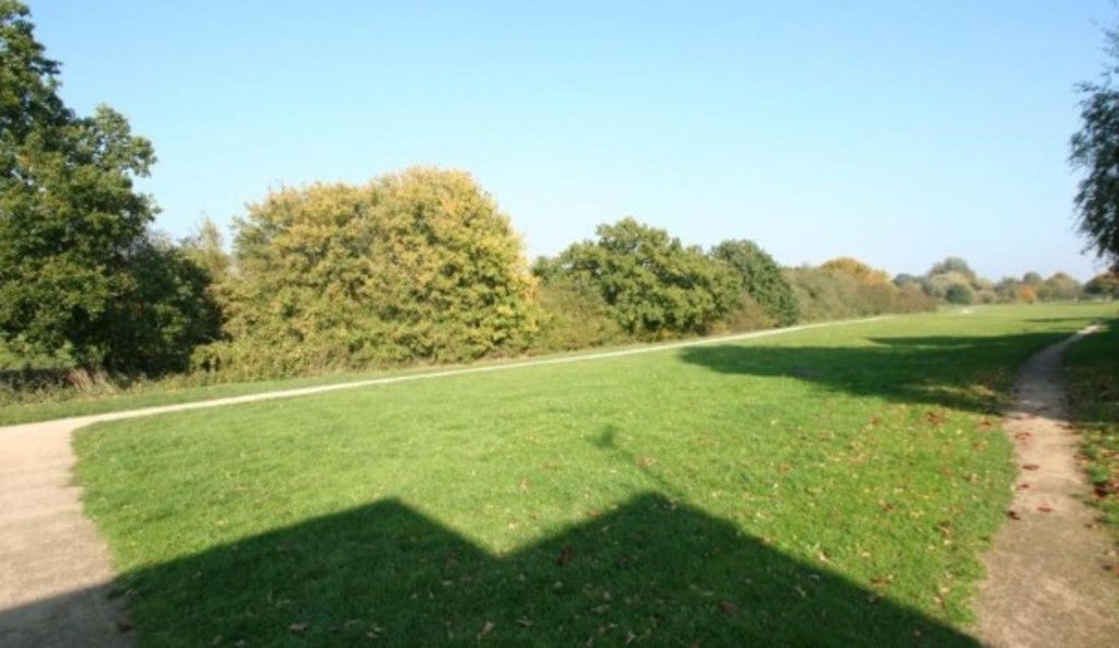 House Albemarle Gardens in Braintree