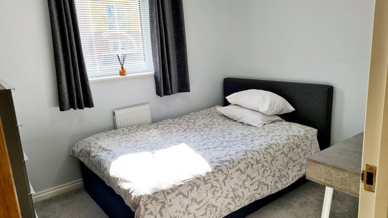 Room Station Avenue in Coventry