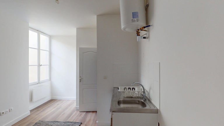 Flat Rue Hector Berlioz in Villeurbanne