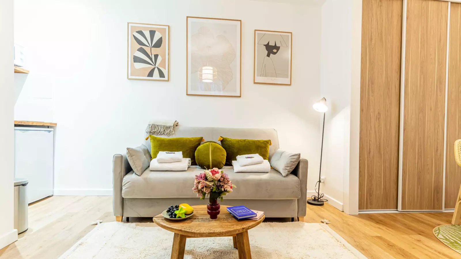 Appartement Rue du Faubourg Saint-Martin à Paris