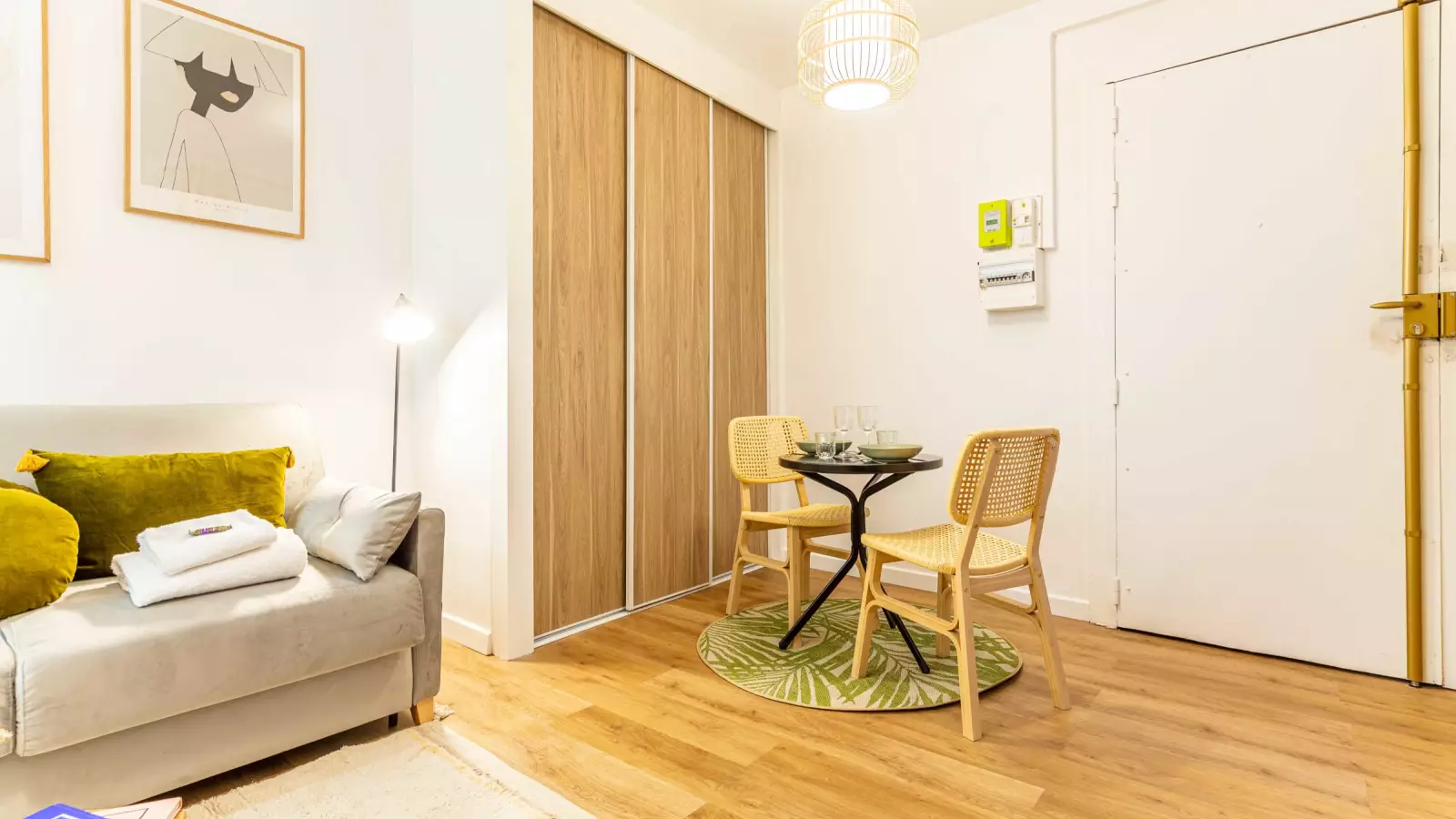 Appartement Rue du Faubourg Saint-Martin à Paris