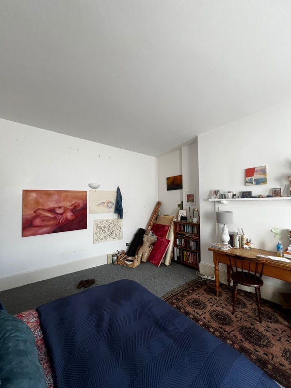 Room Bowman's Mews in Greater London