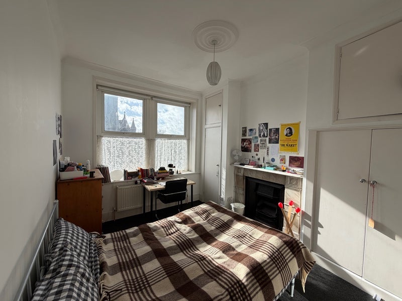 Room Muswell Hill Broadway in Greater London