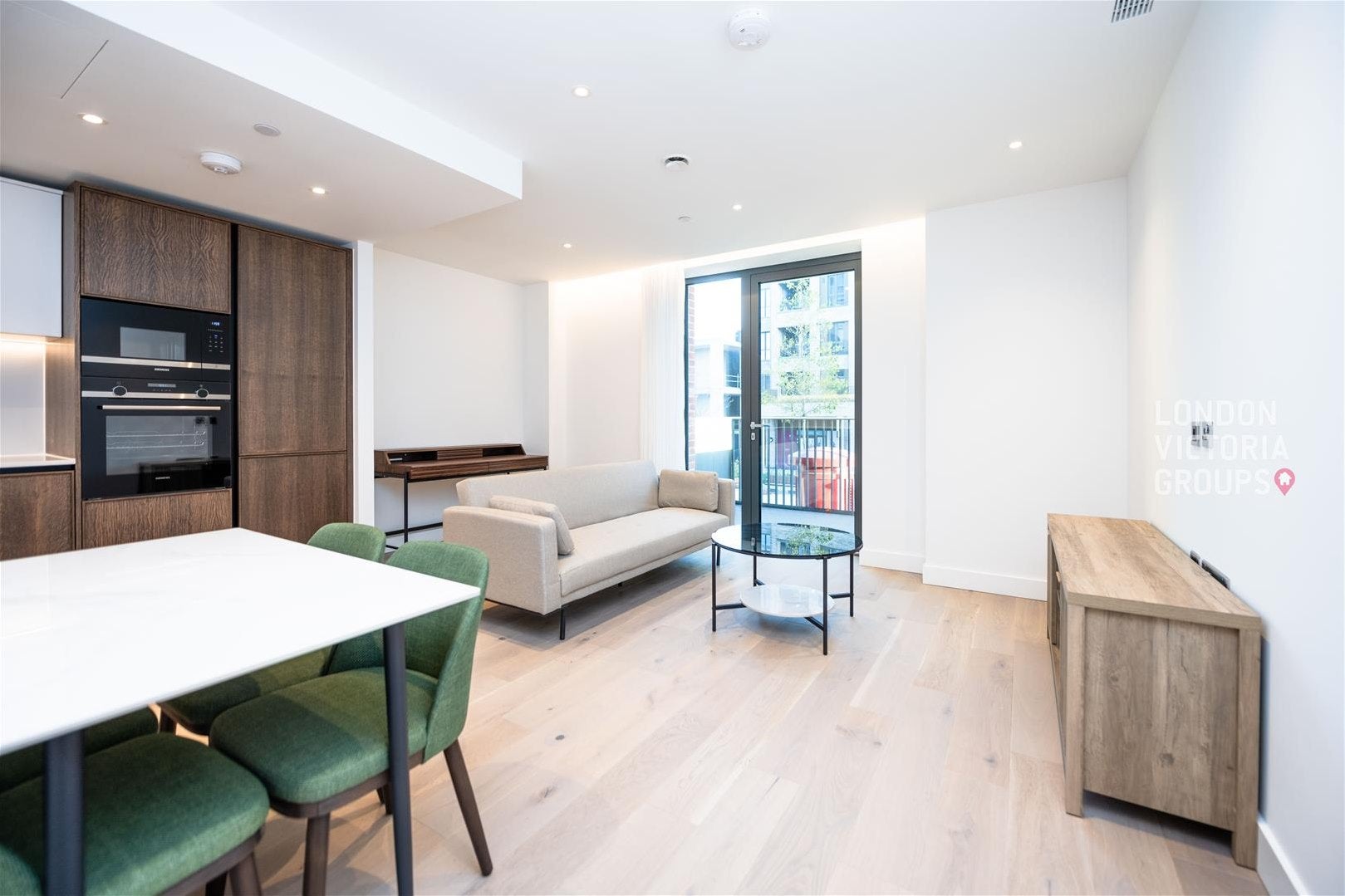 Flat Salutation Road in London