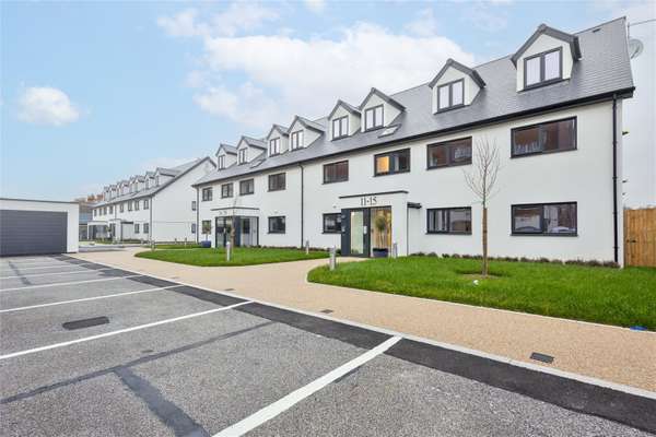 Flat South Road in Folkestone and Hythe District