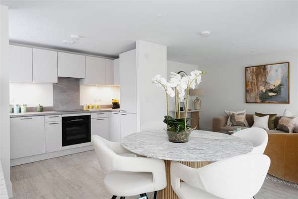 Flat South Road in Folkestone and Hythe District