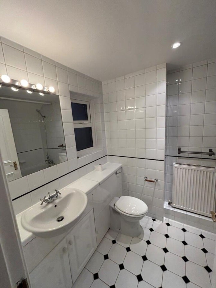 Flat Muswell Hill Broadway in Greater London