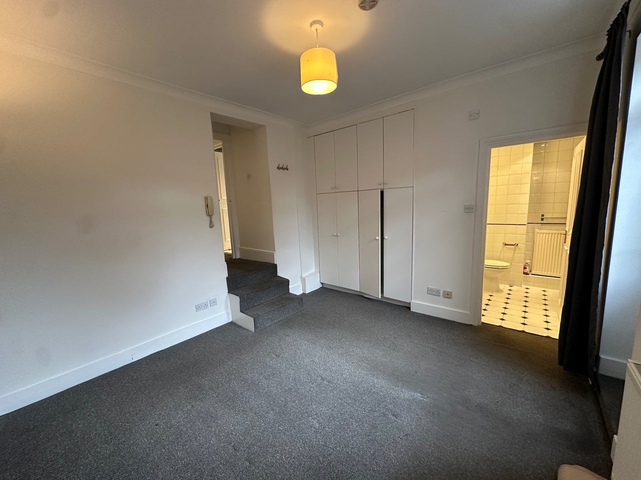 Flat Muswell Hill Broadway in Greater London