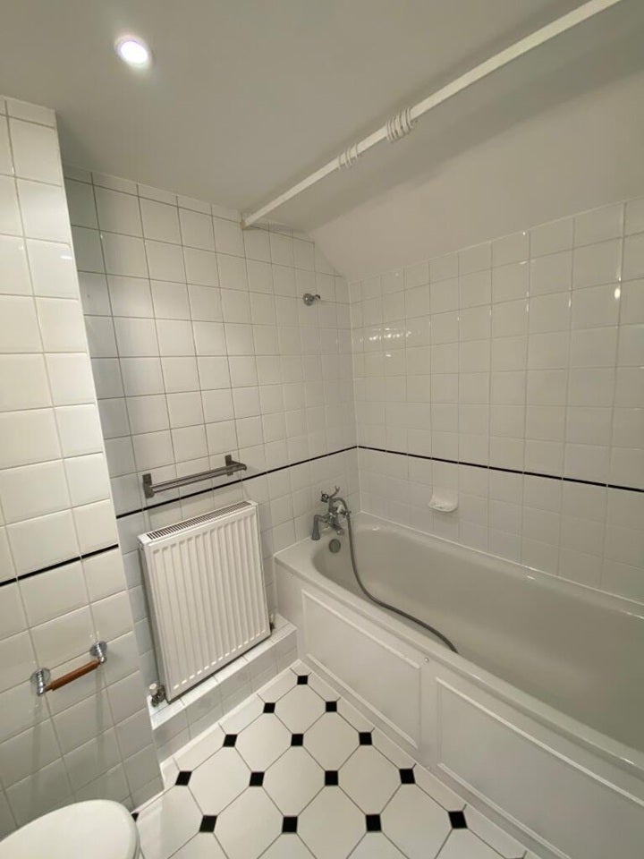 Flat Muswell Hill Broadway in Greater London