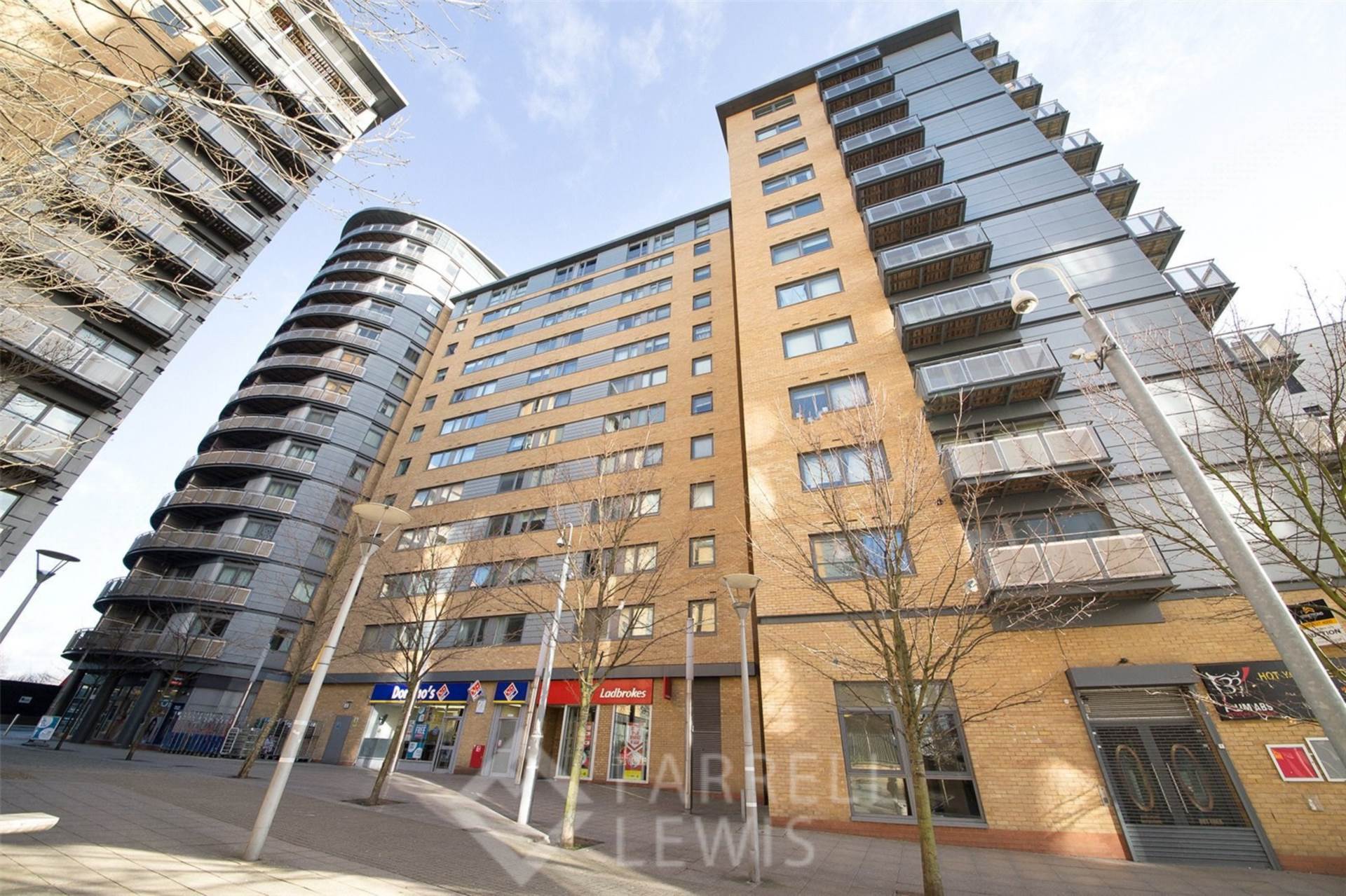 Flat Portal Way in Greater London