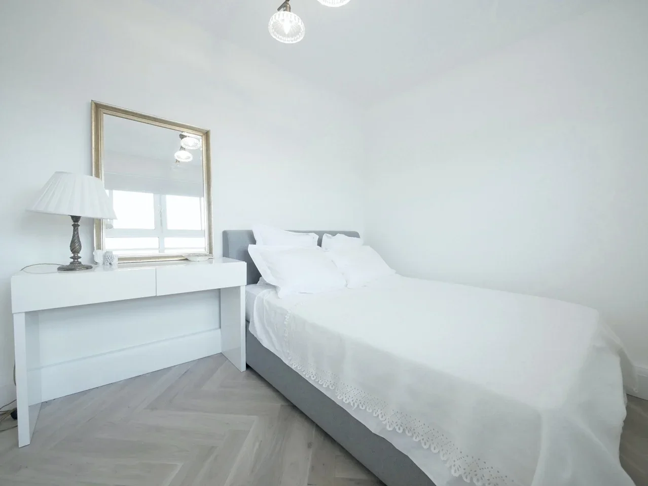 Room Darling Row in Greater London