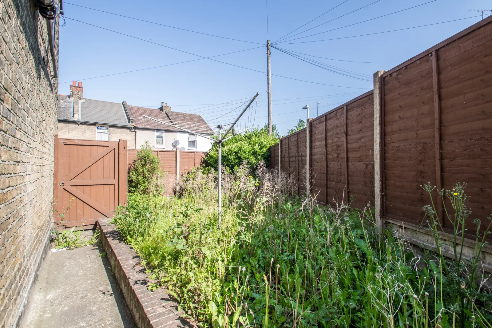 House Railway Street in Gravesham