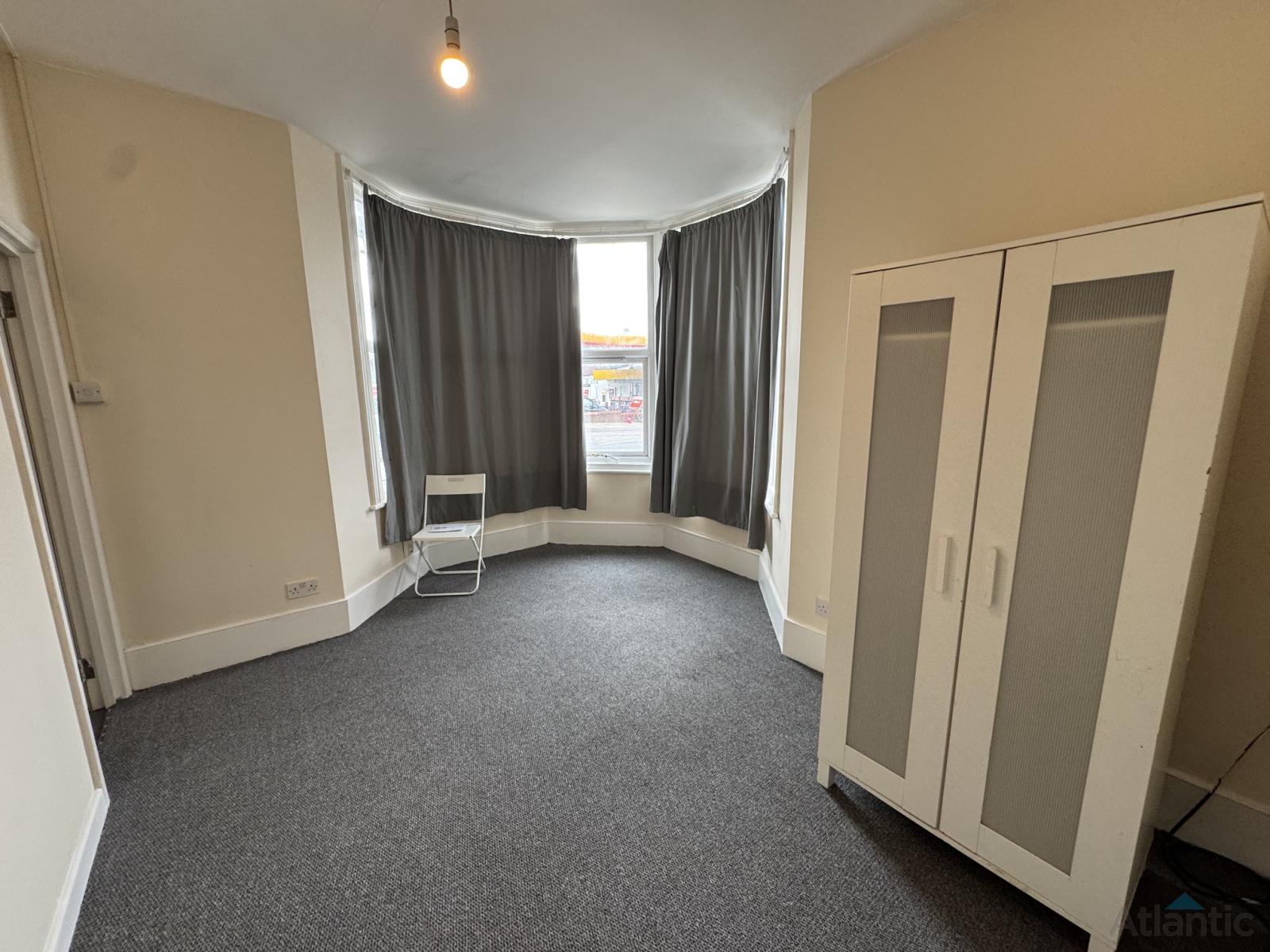 Flat Green Lanes in London