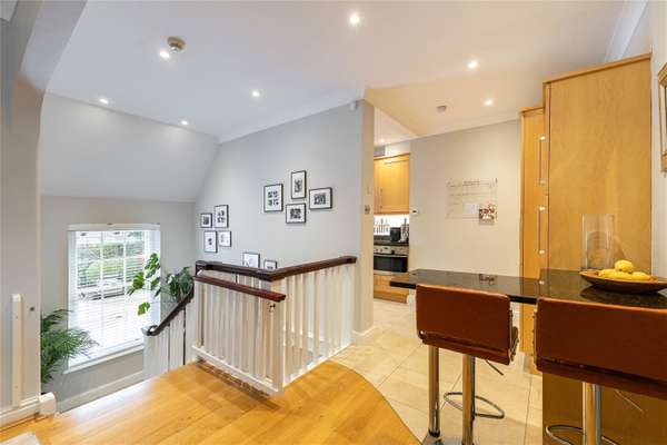 Flat West Common in St Albans