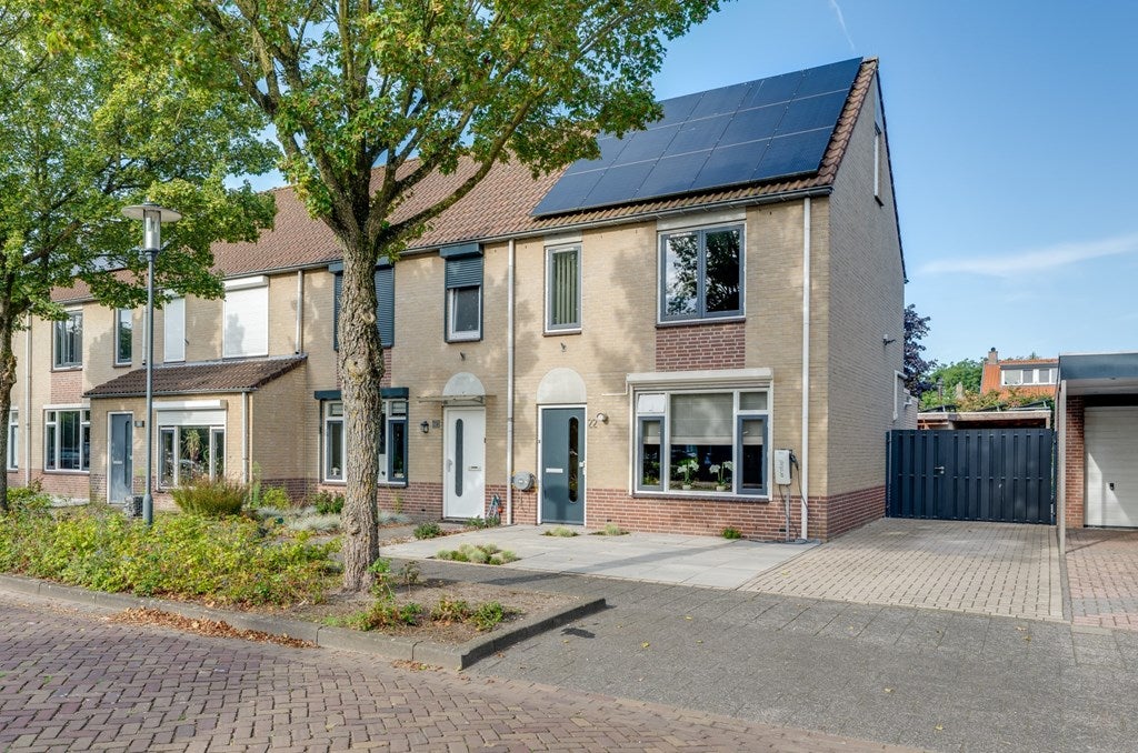 Huis Charley Tooropstraat 22 in Rijen